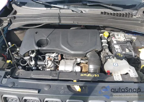 2019 Jeep Renegade Trailhawk 4X4 из США, поврежденный, VIN ZACNJBC16KPJ93803